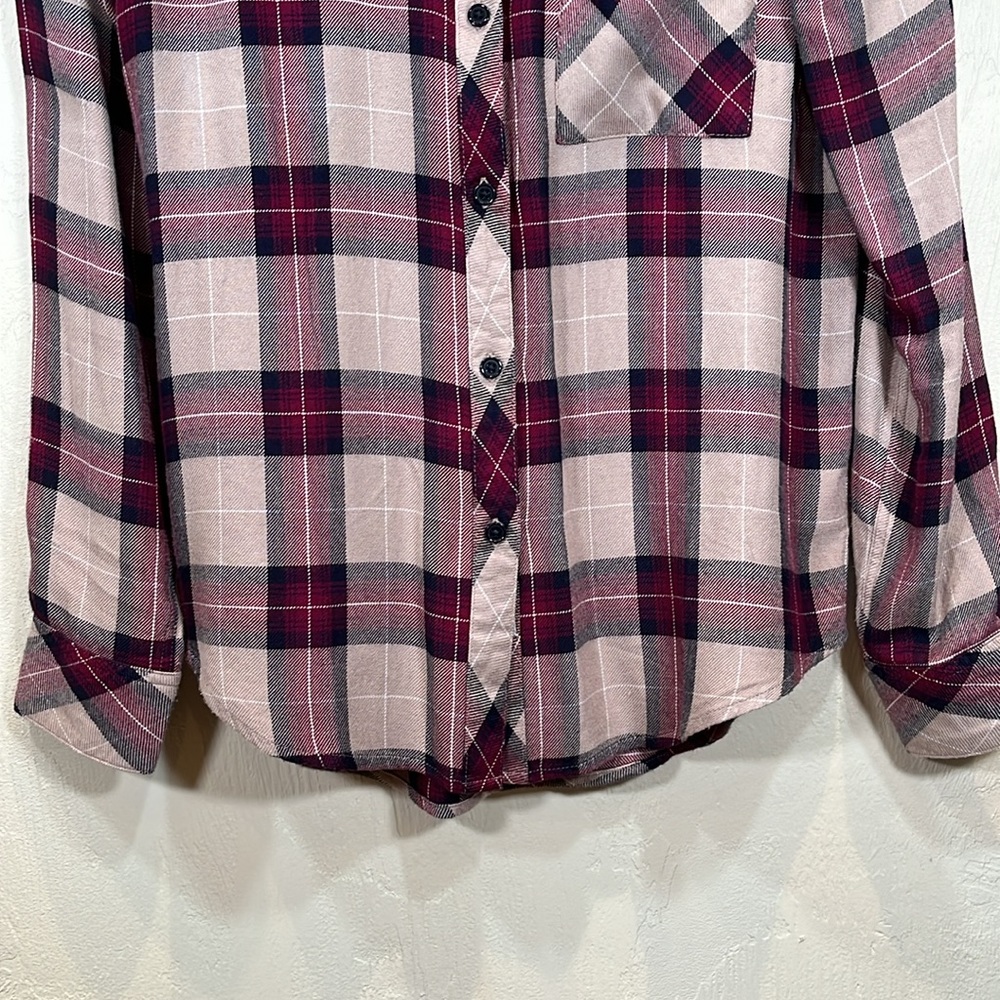 Like New! Rails Button Down Shirt - Picture 3 of 13